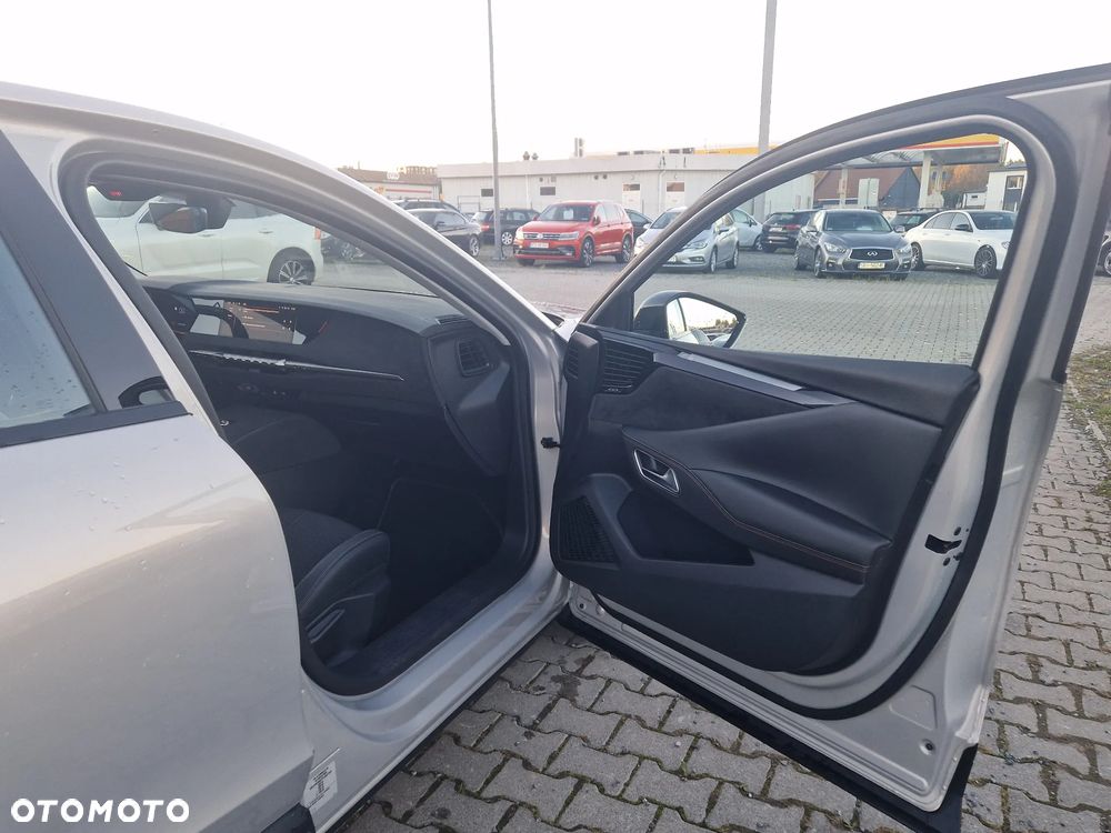 DS Automobiles DS 4 1.2 PureTech Performance Line + - 33