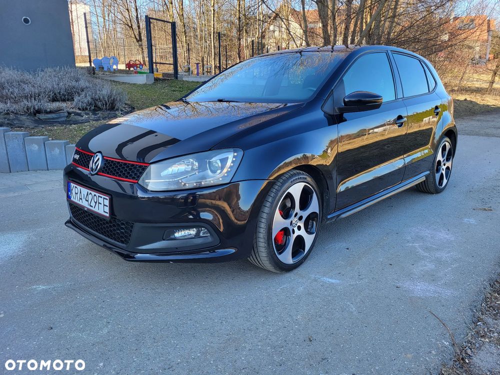 Volkswagen Polo 1.4 DSG GTI - 3
