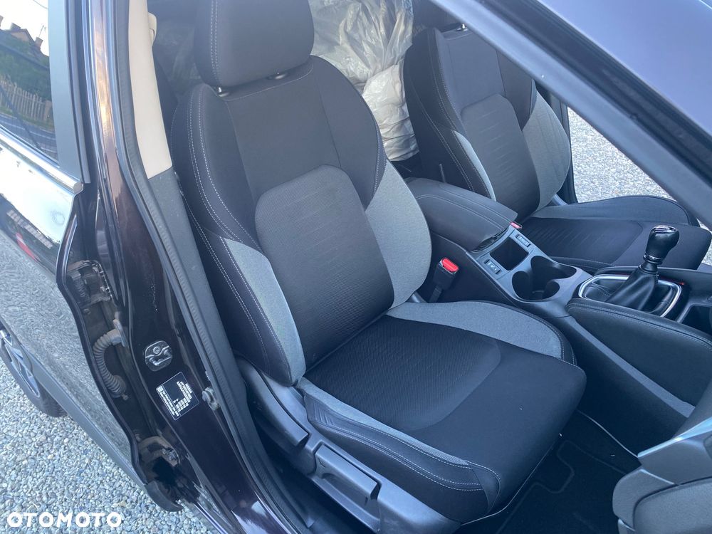 Nissan Qashqai 1.6 DIG-T N-Tec - 27