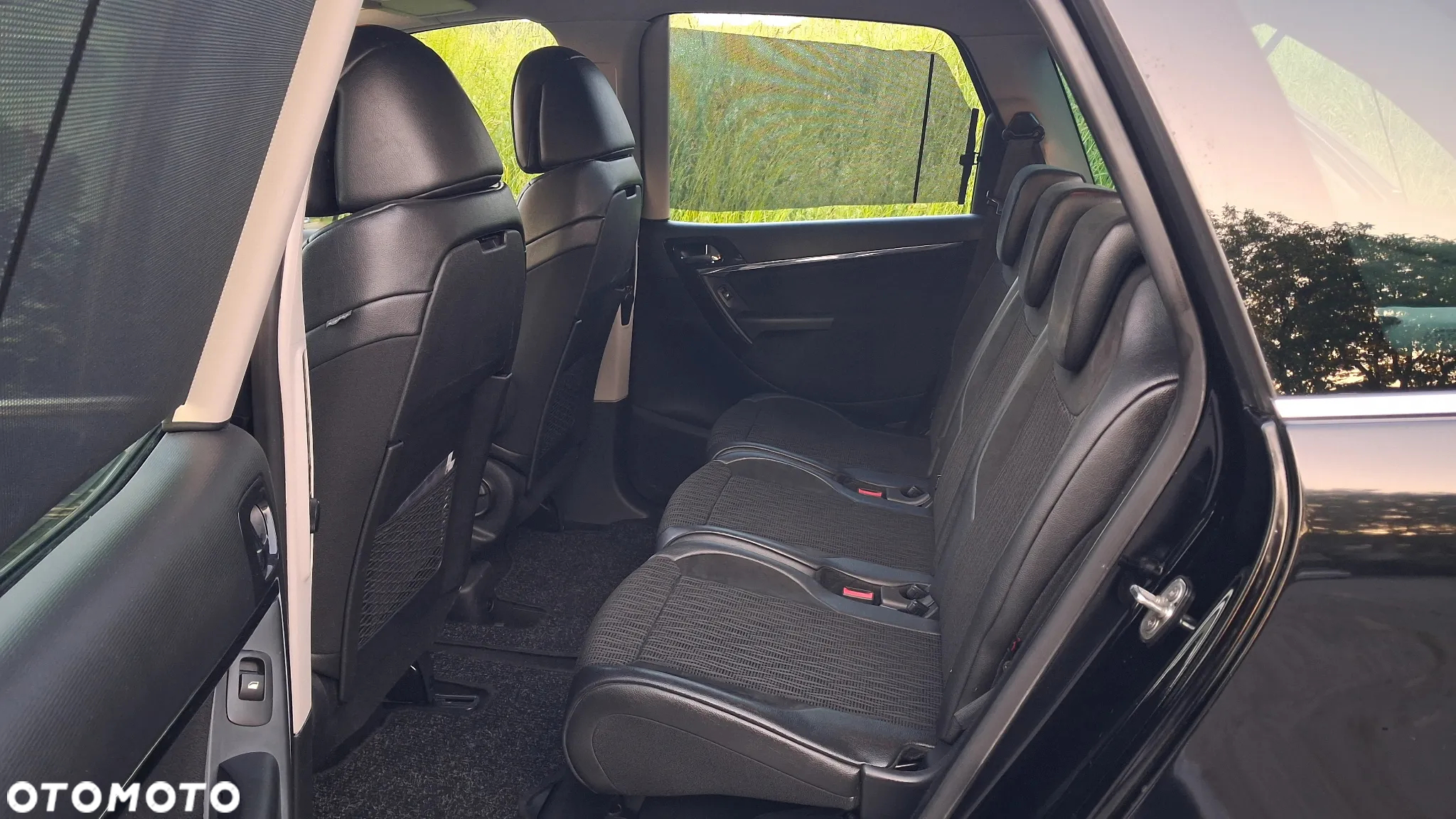 Citroën C4 Picasso - 11