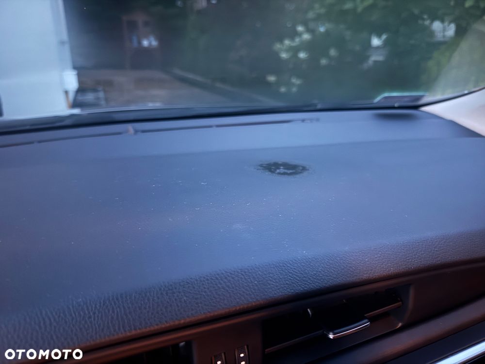 Toyota Auris - 17