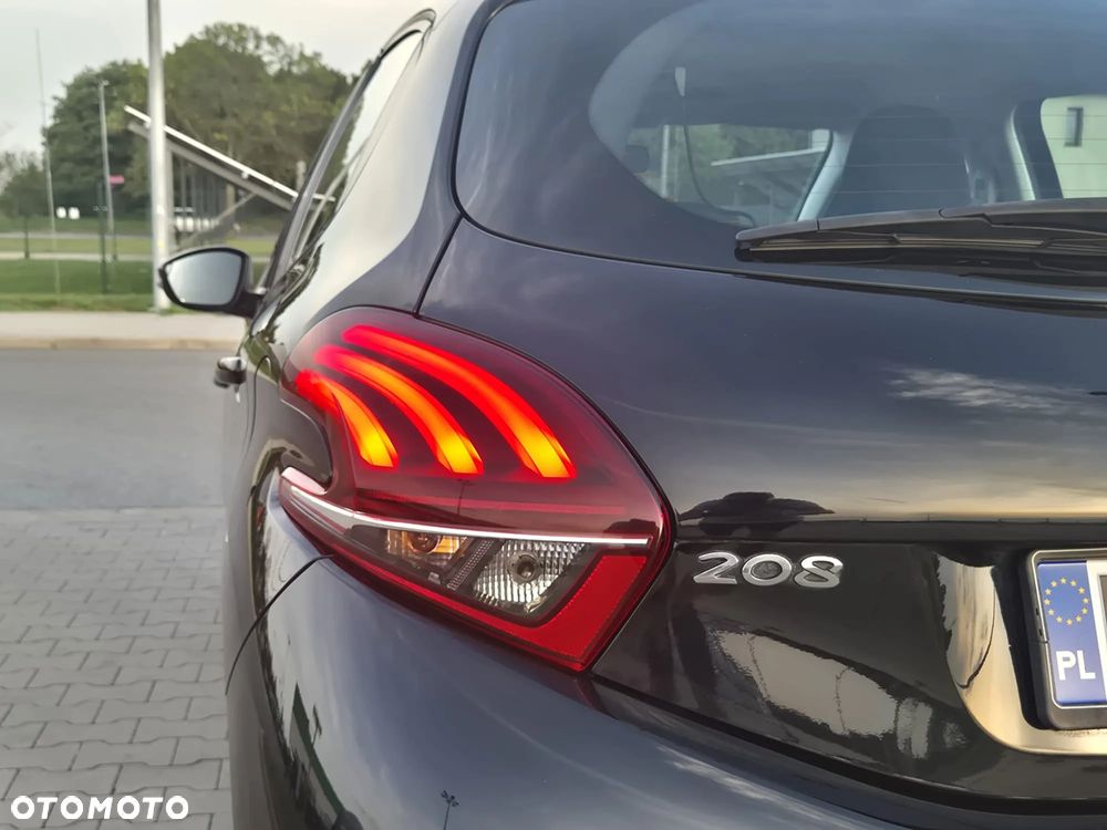 Peugeot 208 PureTech 82 Start & Stop Allure - 18