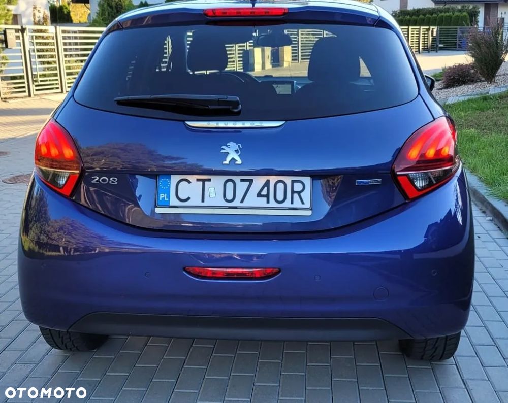 Peugeot 208 1.2 PureTech Allure - 12