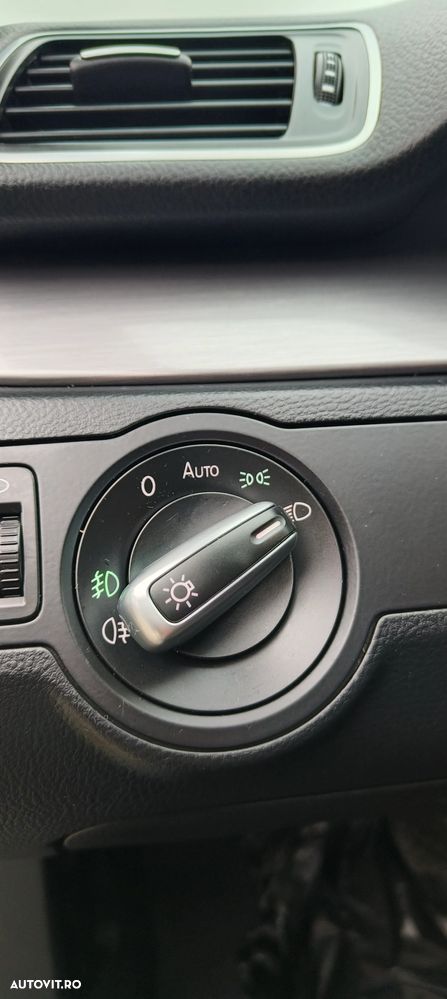 Volkswagen Passat Variant 2.0 TDI Comfortline DPF - 13