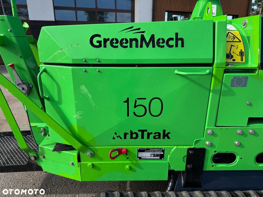 Rębak Rozdrabniarka do gałęzi GreenMech Arbtrak 150-35 Układ Gąsienicowy 2015 Rok - 18
