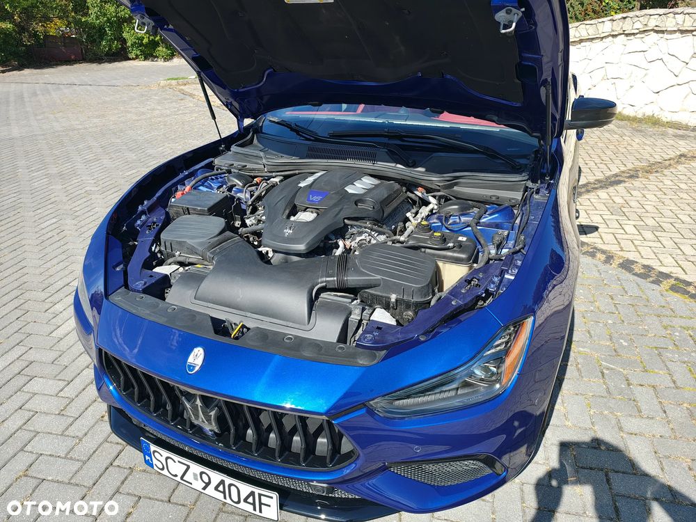 Maserati Ghibli Modena S Q4 - 26
