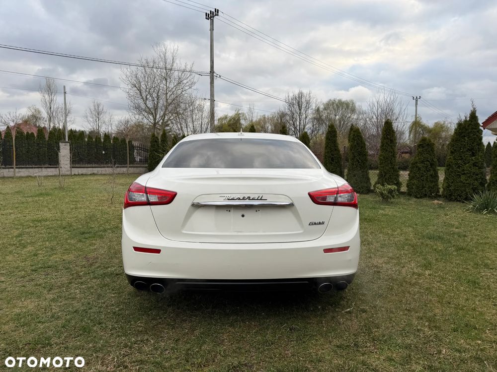 Maserati Ghibli Automatik - 12