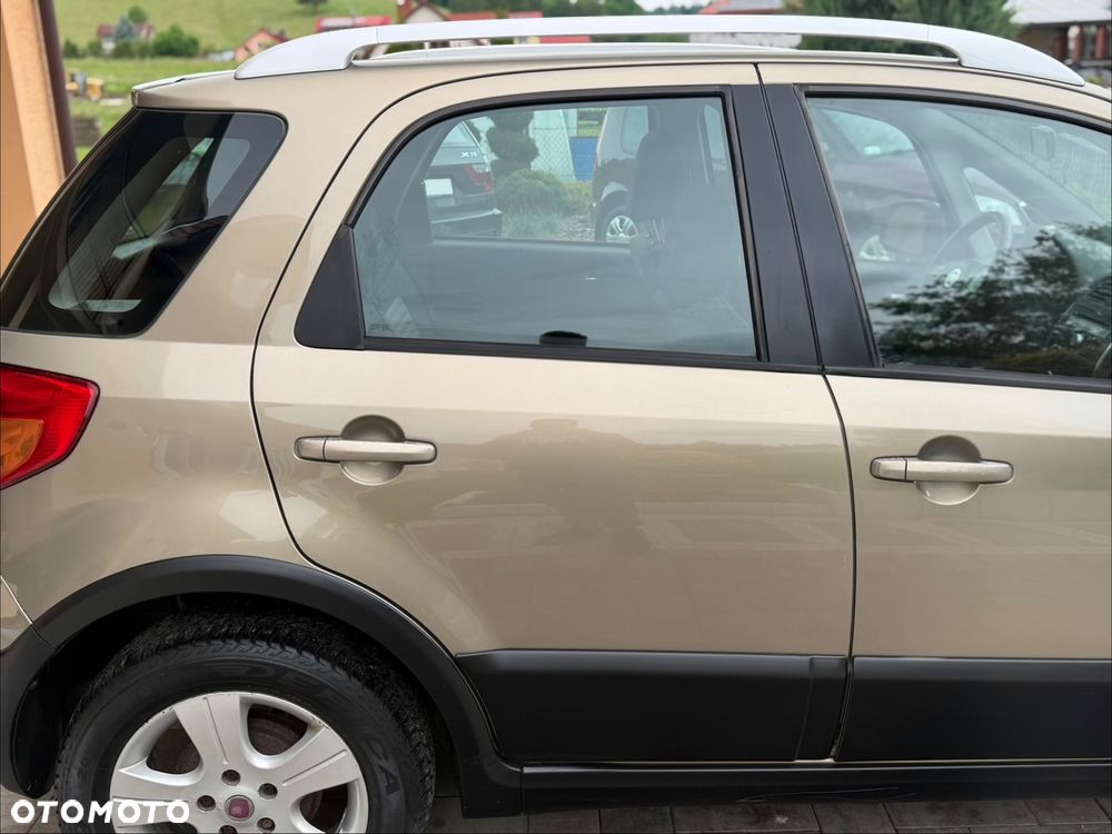 Fiat Sedici 1.6 16V 4x4 Luxury - 28