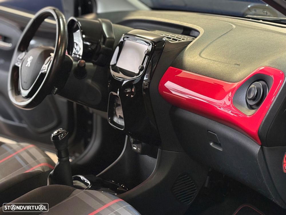 Peugeot 108 1.2 PureTech GT Line - 22