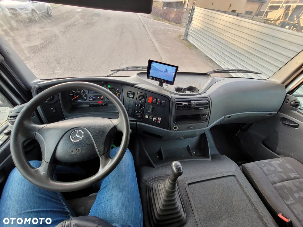 Mercedes-Benz AXOR 1824 // HDS PALFINGER PK 15500 4 WYSUWY 12,20m // SKRZYNIA ŁADUNKOWA 8m // ŻURAW DŹWIG KRAN CRANE // DO WIĘŹBY DACHOWEJ // MOŻLIWOŚĆ SKRÓCENIA - 25