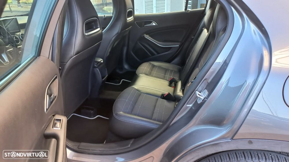 Mercedes-Benz A 180 d Urban - 7