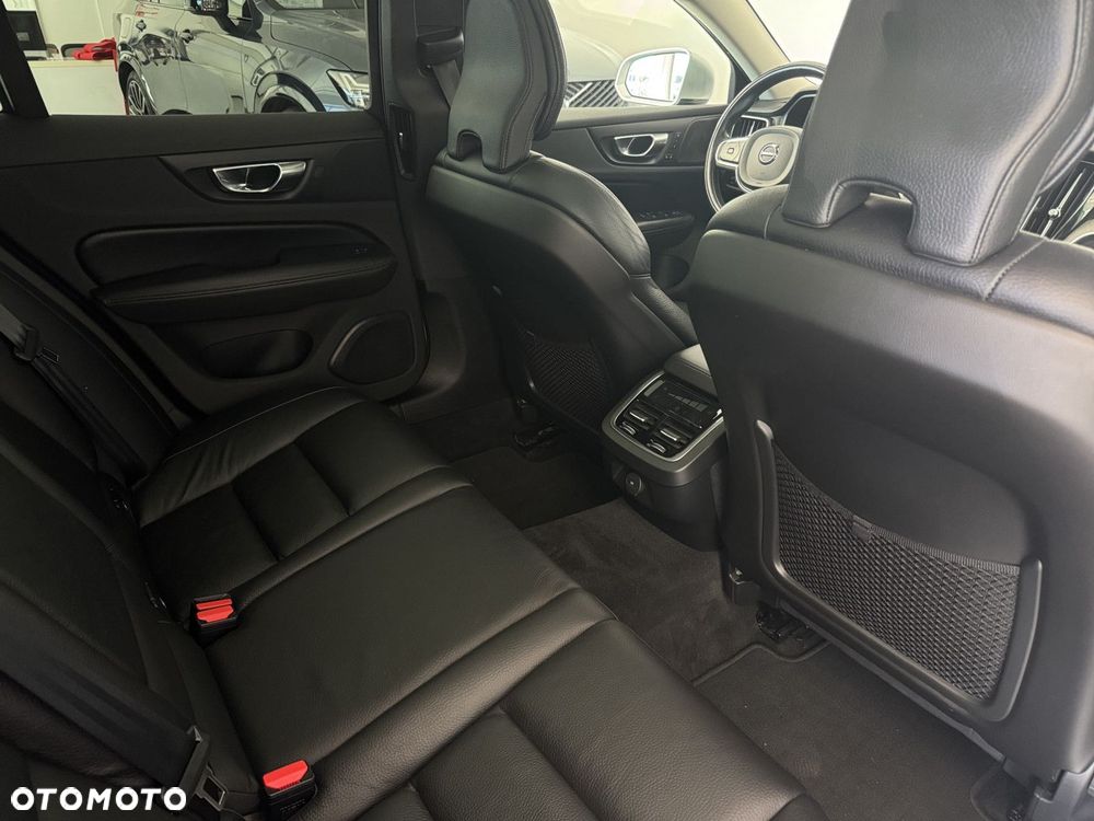 Volvo V60 - 19