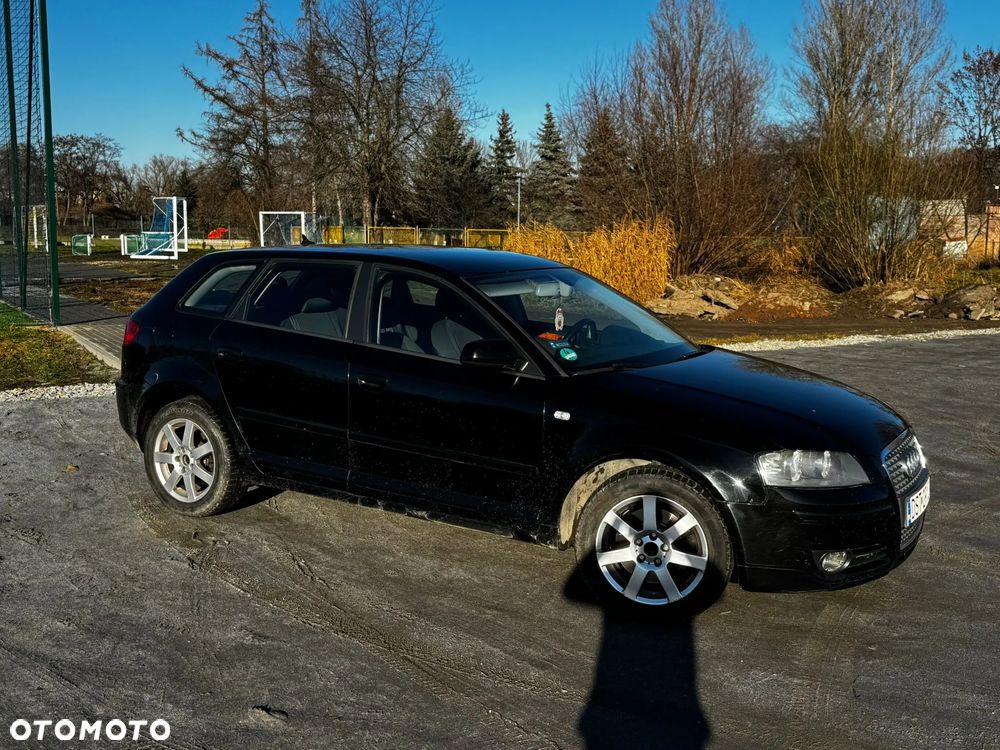 Audi A3 Sportback 2.0 TDI DPF Attraction - 2