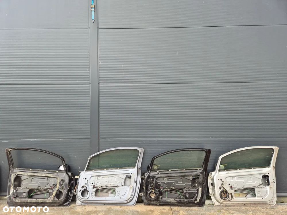 DRZWI OPEL CORSA D 3D / 5D PRZEDNIE - 10