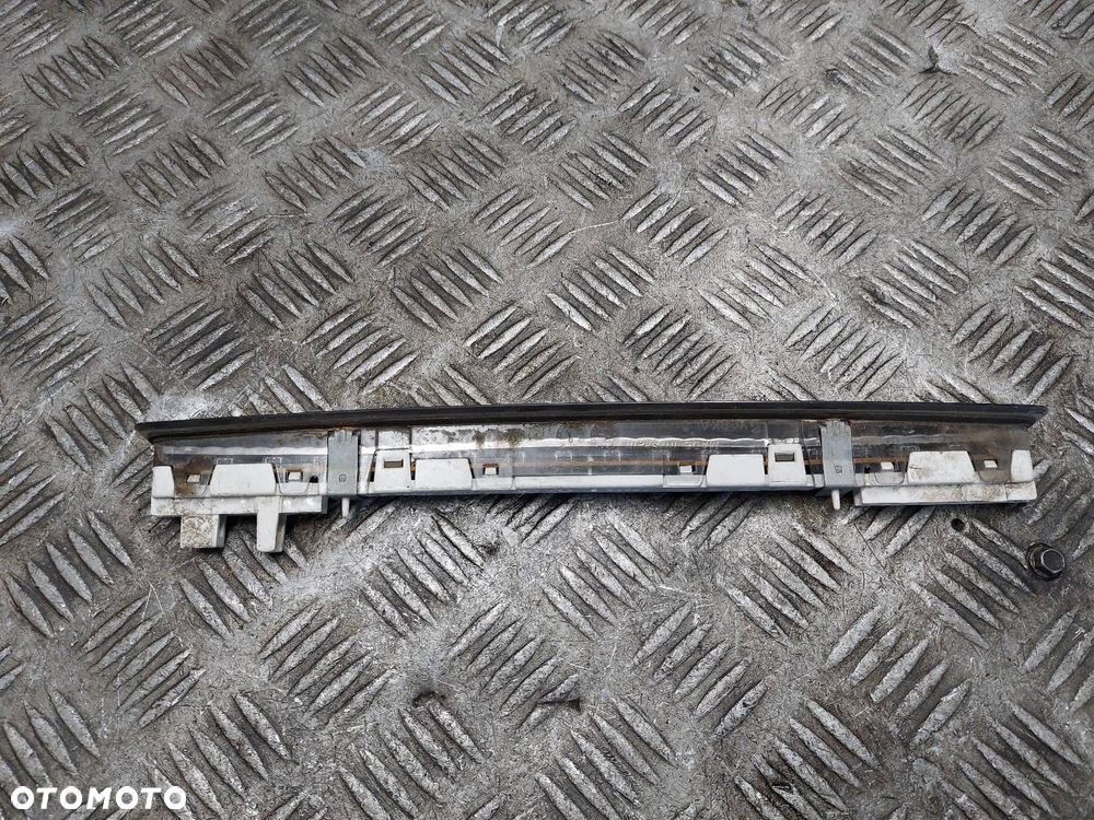 STOPKA TRZECIE ŚWIATŁO STOP OPEL VECTRA C HB 5D - 5