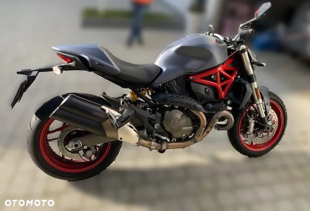 Ducati Monster - 9