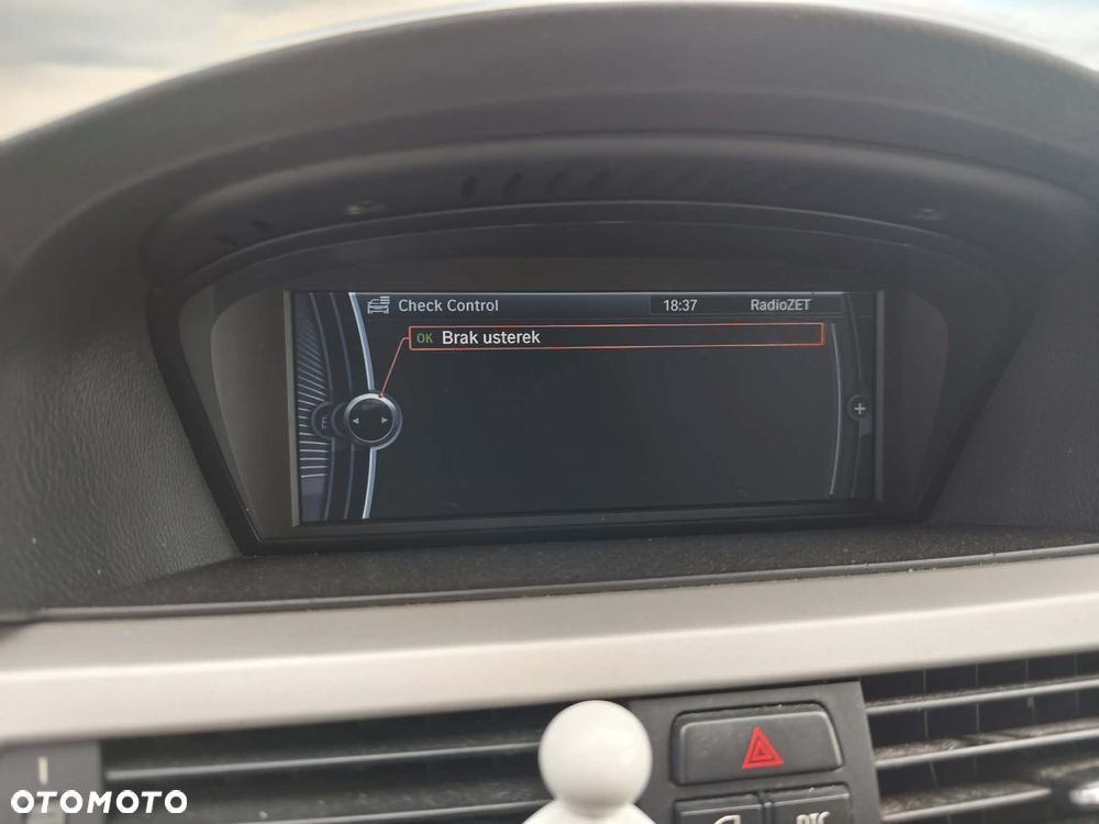 BMW Seria 3 318d - 5