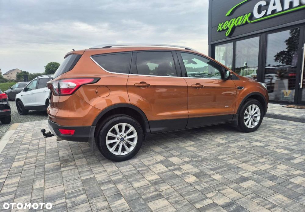 Ford Kuga - 33