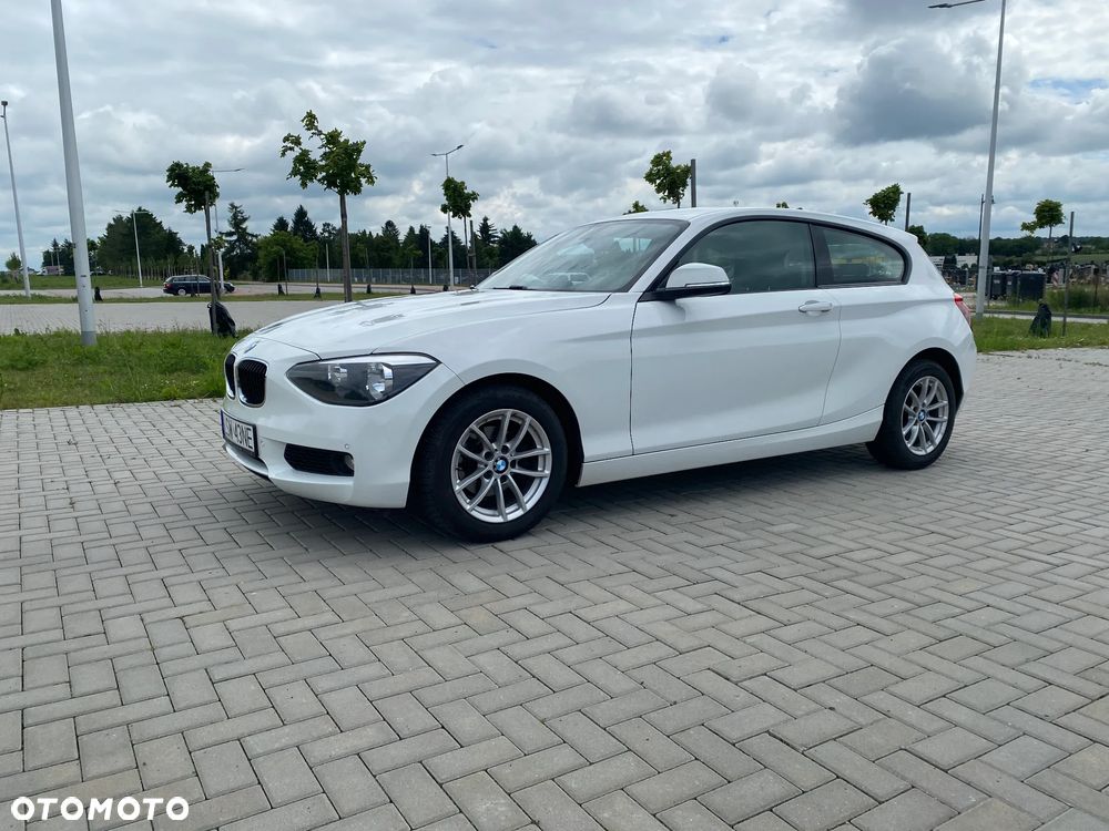 BMW Seria 1 116d - 6