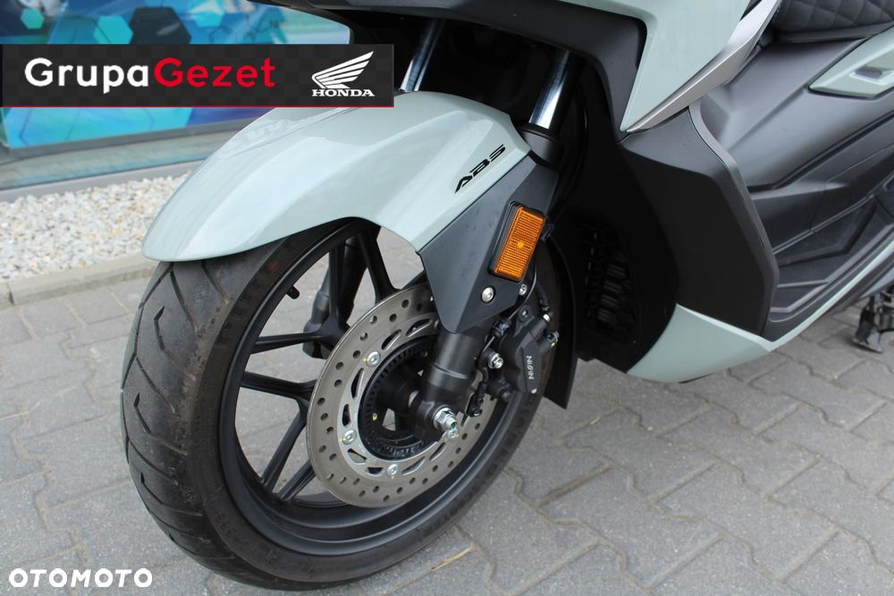 Honda NSS - 14