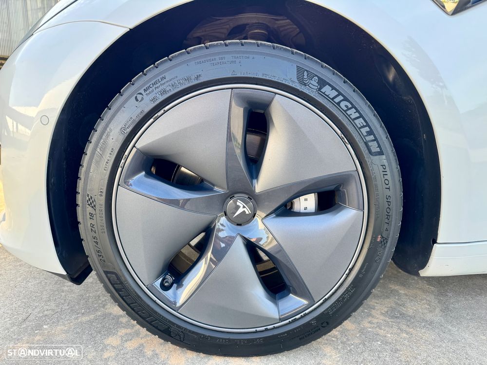 Tesla Model 3 Standard Range Plus RWD - 48