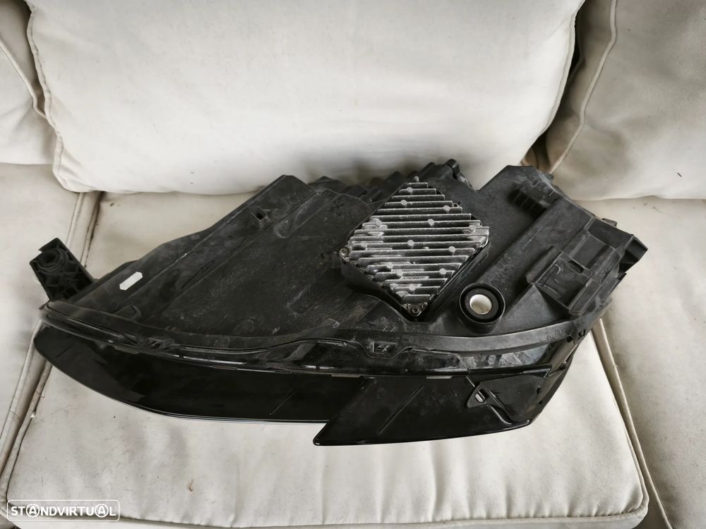 Farol direito completo Full Led matrix Audi A3 8Y - 8Y0941034 - 4