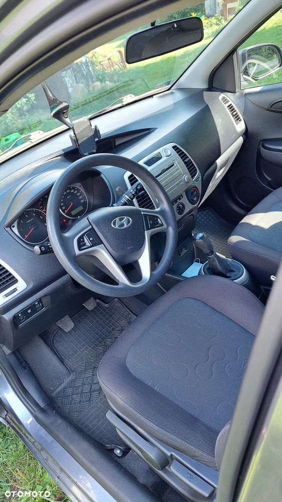 Hyundai i20 1.4 CRDi Classic + EU5 - 11
