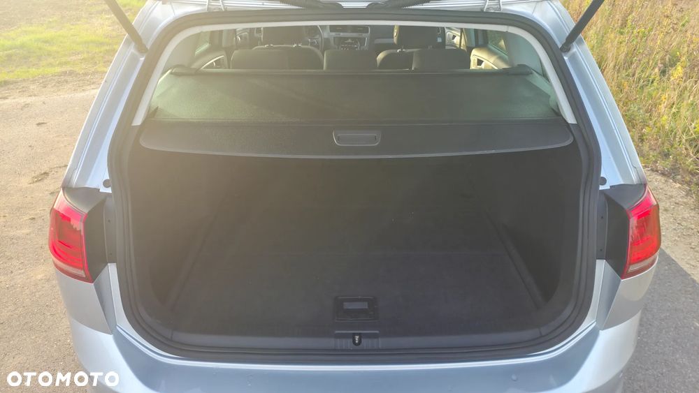 Volkswagen Golf 1.6 TDI BMT Comfortline - 10