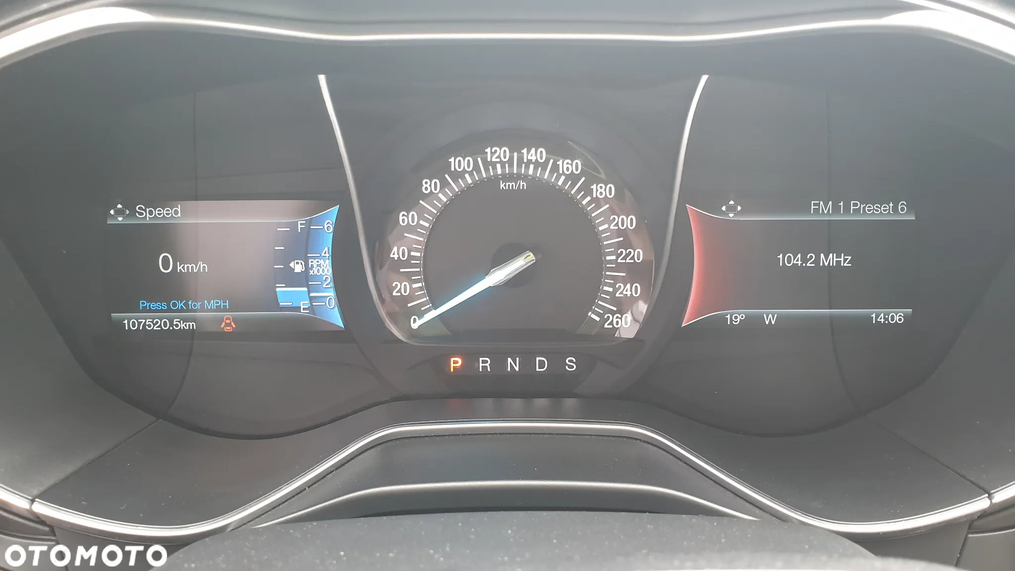 Ford Fusion 2.0 EcoBoost Titanium - 20