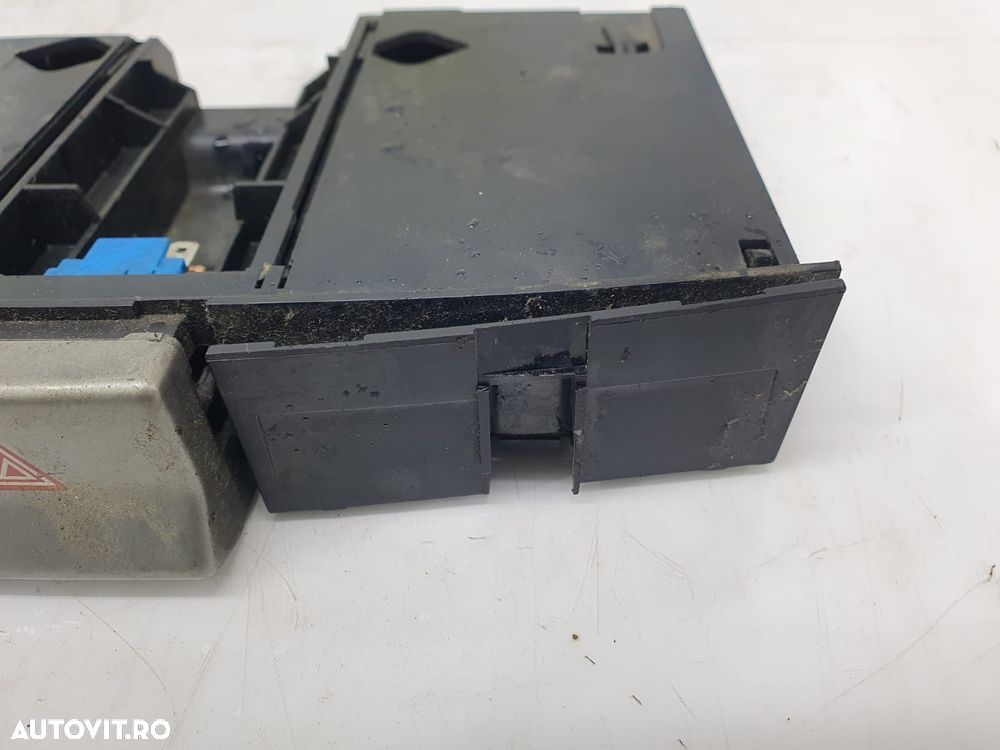 Buton avarie l61680000 Lancia Lybra 1  [din 1999 pana  2006] - 4