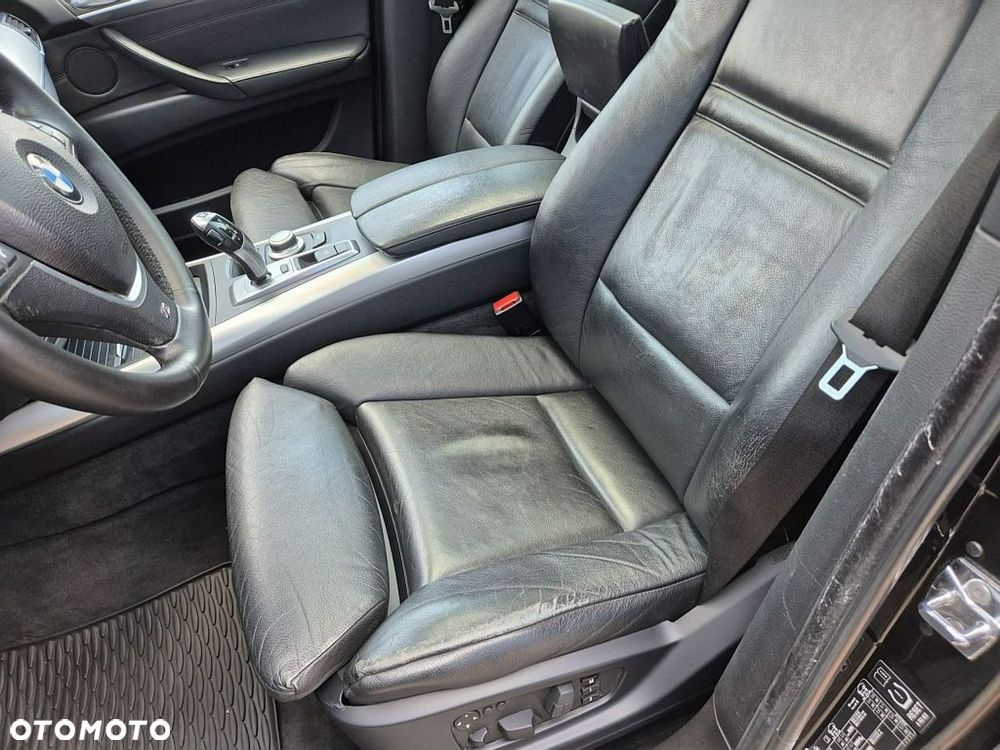 BMW X5 4.8i xDrive - 6
