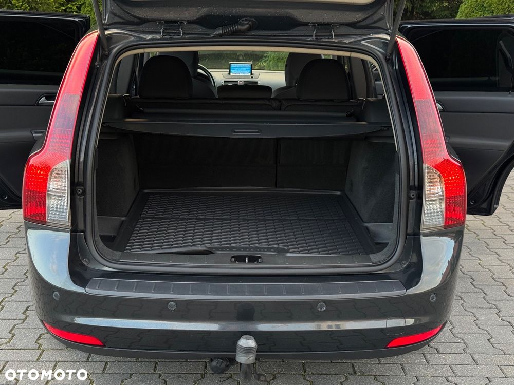 Volvo V50 1.6D DPF DRIVe - 23