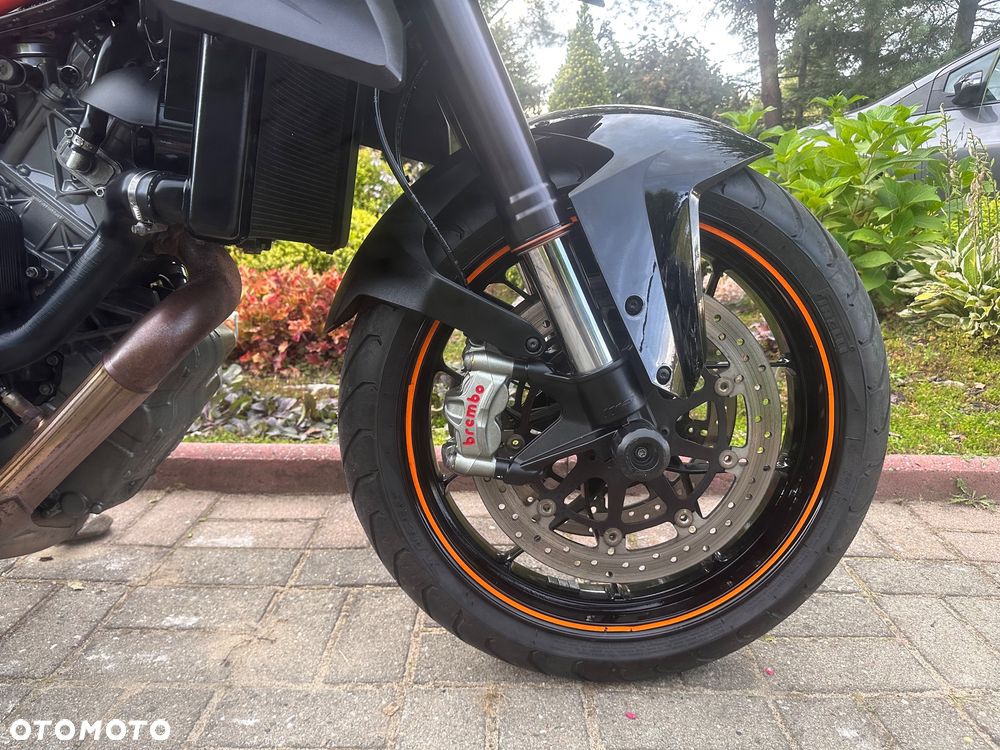 KTM Super Duke - 21