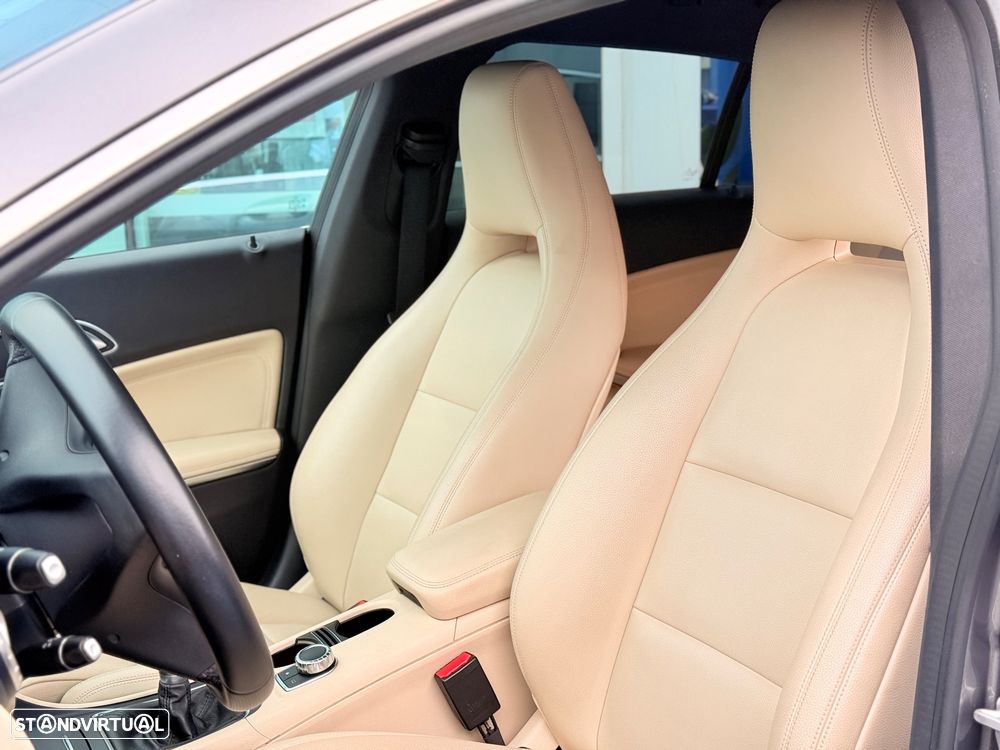 Mercedes-Benz CLA 180 d Peak Edition - 13