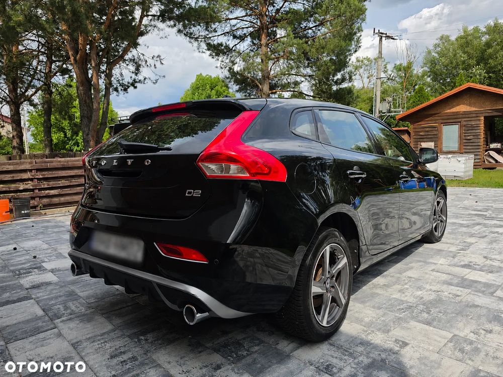 Volvo V40 D2 - 4