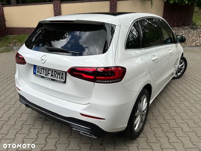 Mercedes-Benz Klasa B 250 7G-DCT Edition 2020 - 15