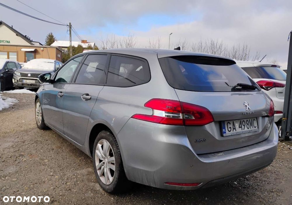 Peugeot 308 - 5