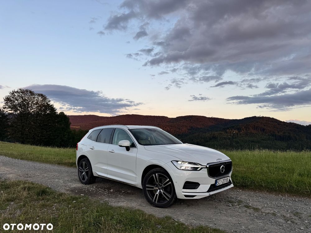 Volvo XC 60 T6 AWD Momentum - 1