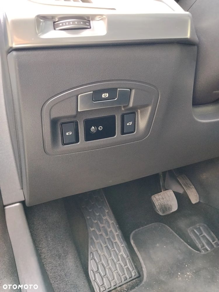 Jaguar I-Pace EV400 AWD R-DYNAMIC HSE - 17