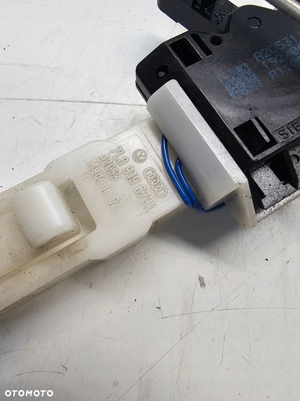 PŁYWAK PALIWA CZUJNIK AUDI Q7 4L 3.0 TDI 7L8919673A - 4