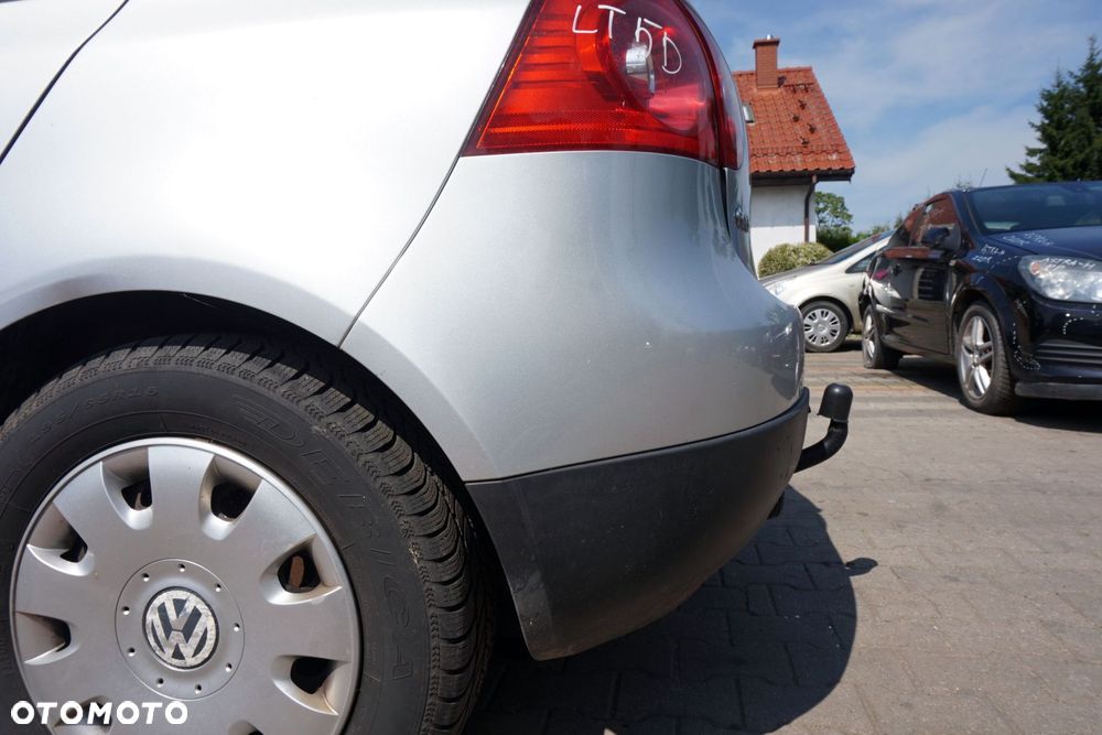 ZDERZAK TYLNY GOLF V 5D HB LA7W  SREBRNY VOLKSWAGEN 2003-2009 - 3