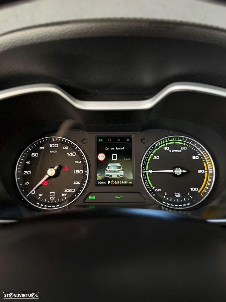 MG ZS Luxury - 18
