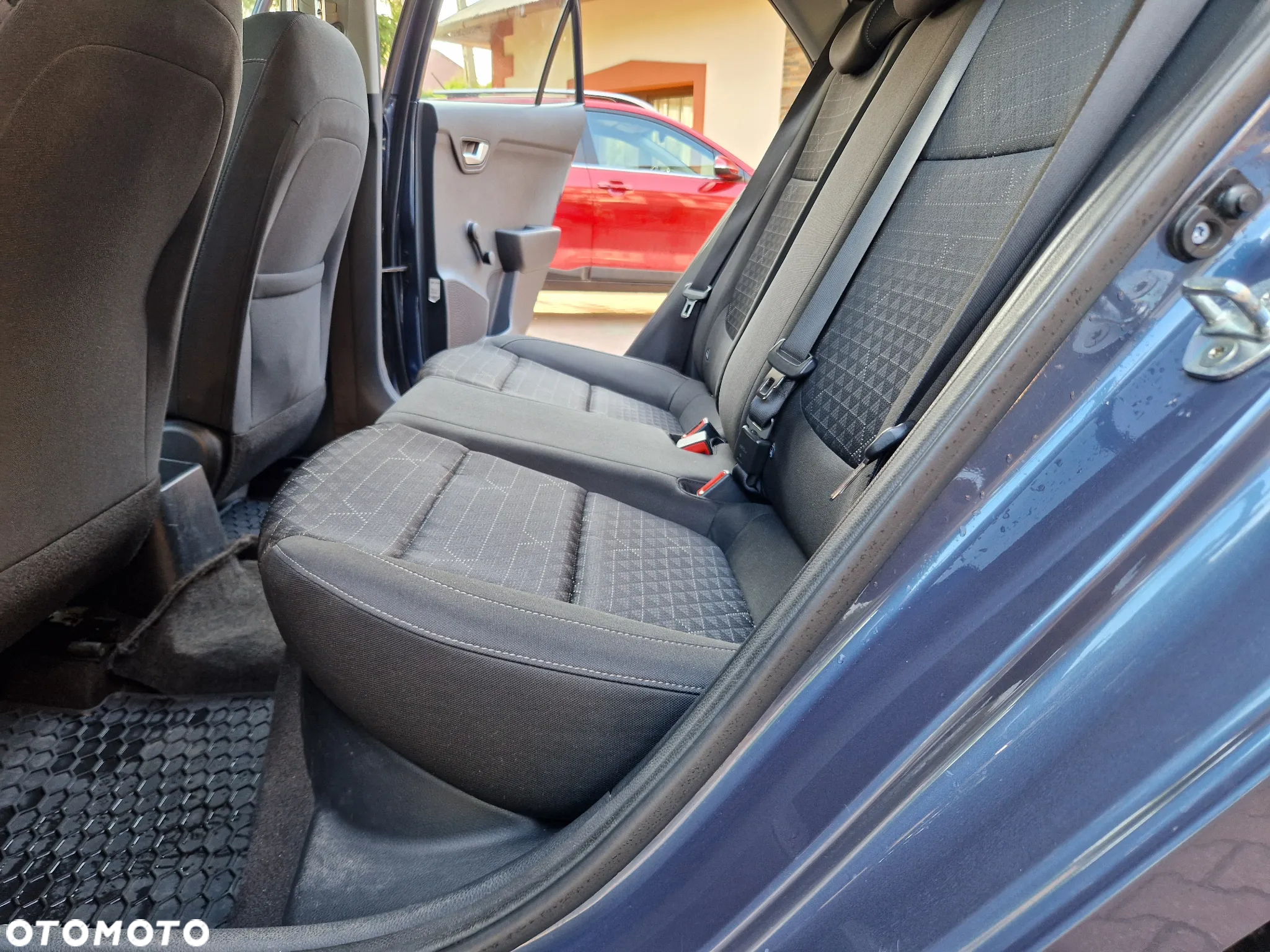 Kia Rio 1.2 L - 17