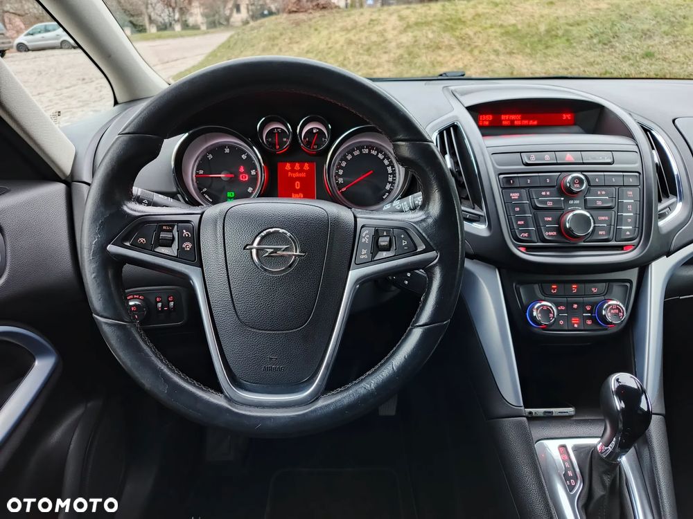 Opel Zafira 2.0 CDTI Cosmo - 8