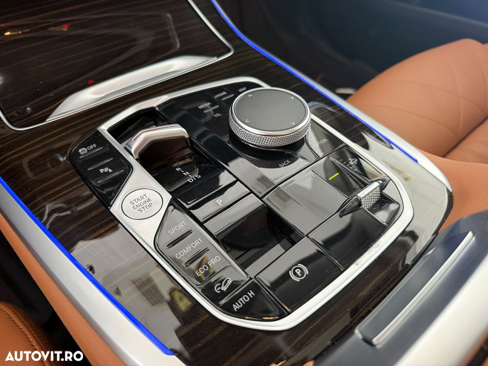 BMW X7 xDrive40i - 21