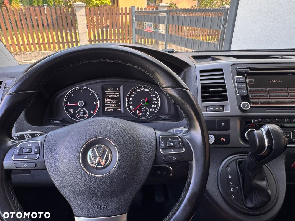 Volkswagen Multivan - 34