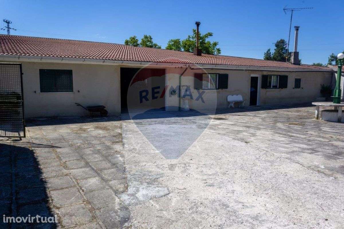 Terreno  para venda - Grande imagem: 2/17