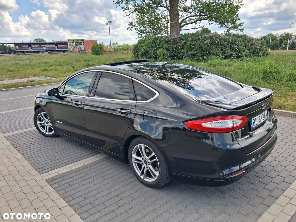 Ford Fusion - 3
