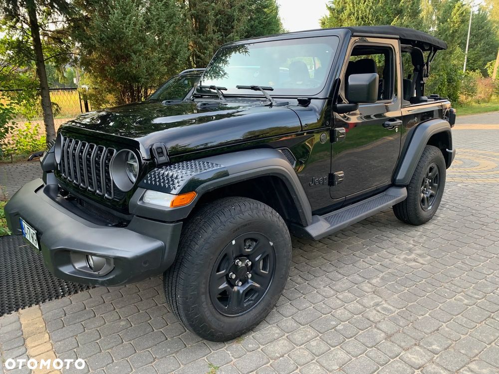 Jeep Wrangler - 11