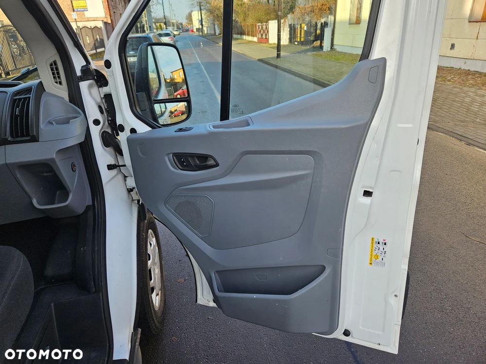 Ford transit - 14